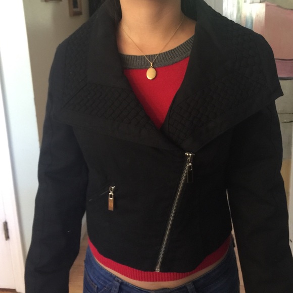 Jacket - Picture 3 of 4