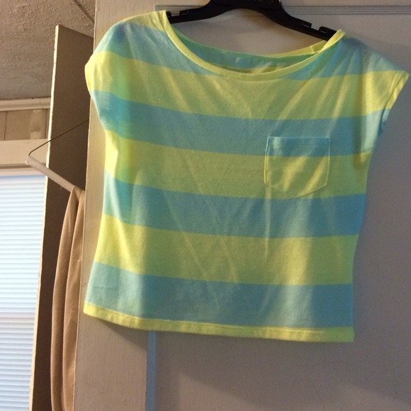Neon crop top - Picture 1 of 3