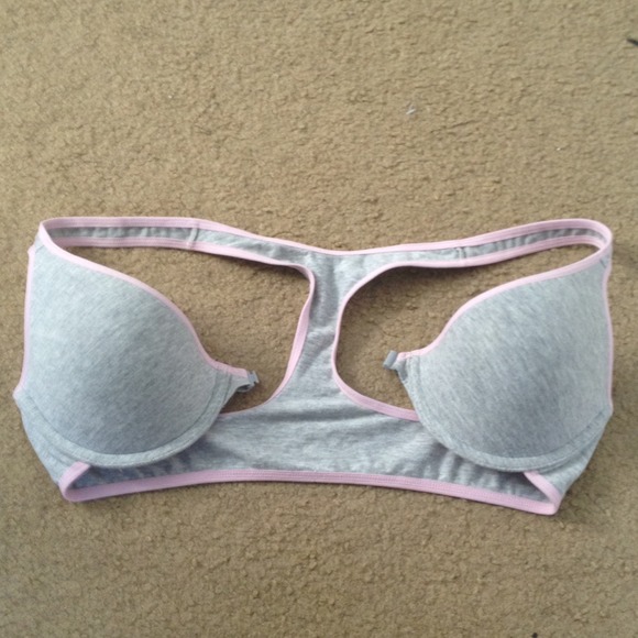 Push-up bra - Picture 2 of 4