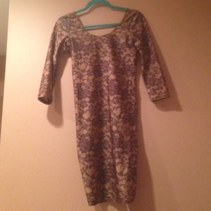 🌟NYLON DRESS / PEACH WITH BLACK AND LACE DESIGN🌟