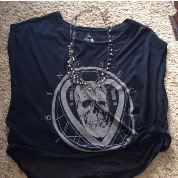 💀 Skull Oversized Top 💀