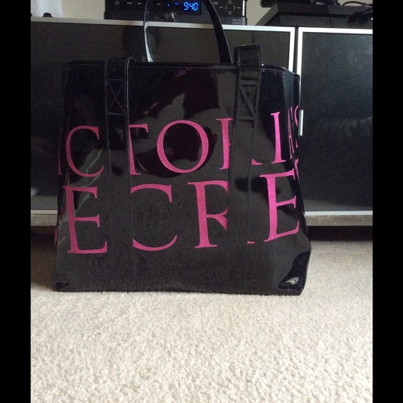 Weekend bag/ Tote bag .