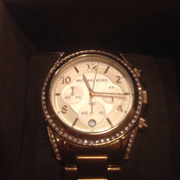 🌟 MICHAEL KORS WATCH🌟
