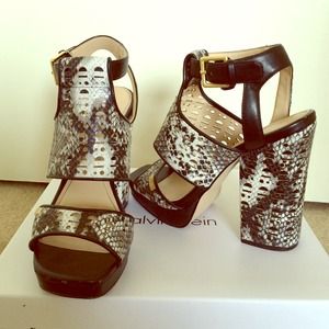 CLAVIN KLEIN Sandals with Stacked Heel