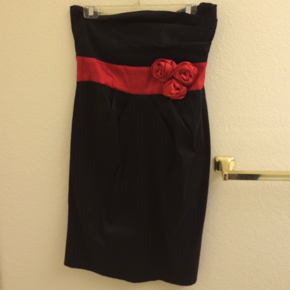 Strapless dress ❤️