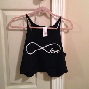 Brandy Melville infinity love crop top