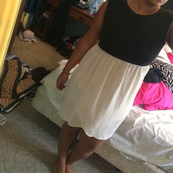 Black and white tulip dress on hold!!