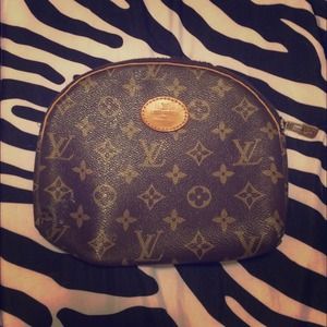Louis Vuitton Small Makeup Bag