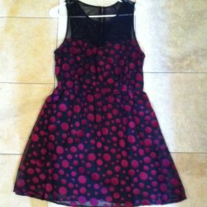 Cute, flowy, black and purple polka-dot dress.💜👗