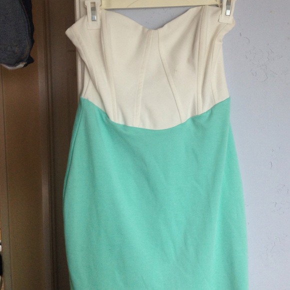 Tobi Boost me up dress