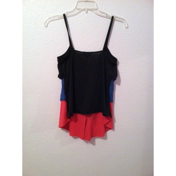 Color block ruffle top - Picture 2 of 2