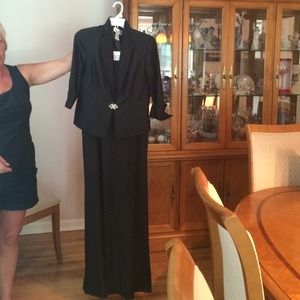 Long black dress with jacket