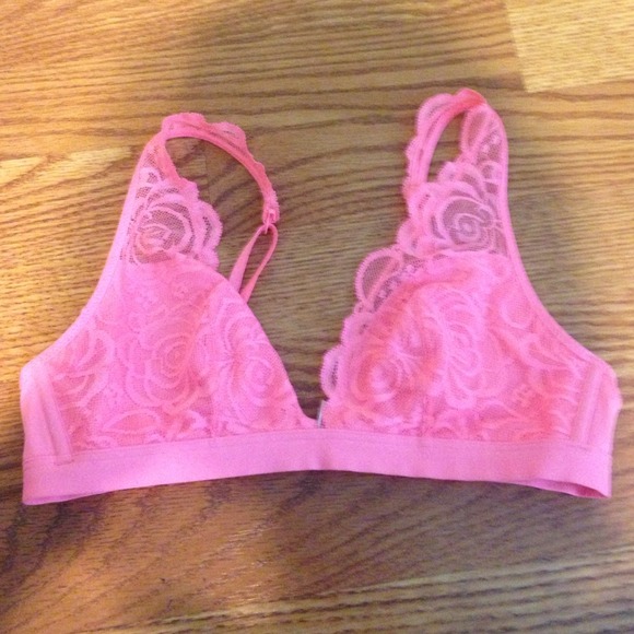 🚫SOLD🚫Victoria's Secret bralet