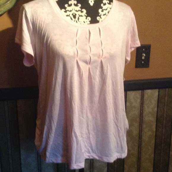 Light pink tee - Picture 1 of 1