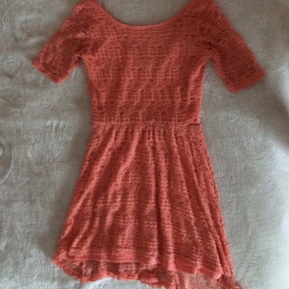 rewind Dresses & Skirts - Peach colored lace dress