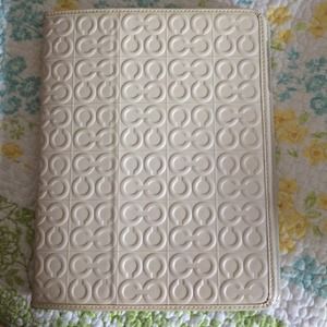 Coach iPad case (ipad2) REDUCED