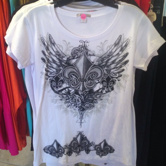 White bling wing shirt