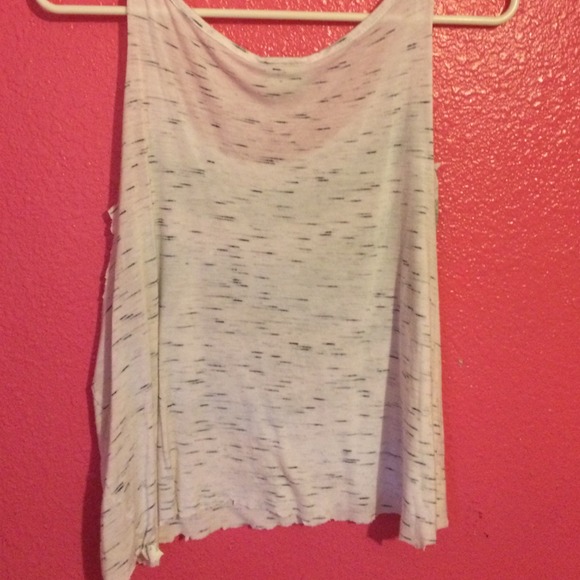 Multi-print crop/tank - Picture 4 of 4