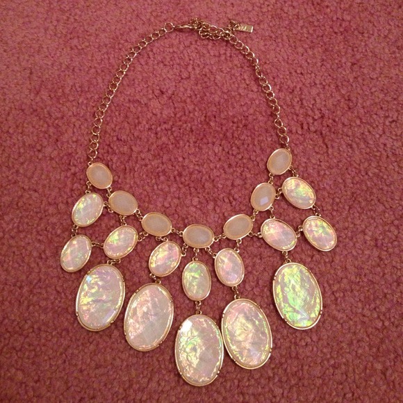 NEW! White/Pearly Statement Necklace