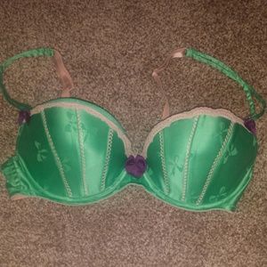 🌟🌟 REDUCED VICTORIA Secret Bra