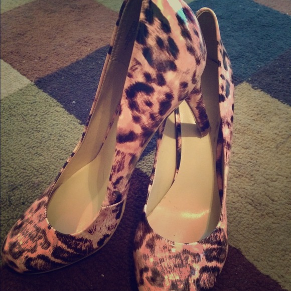 Pink Leopard Print Nine West Heels👠