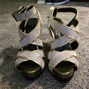 🎉PRICE DROP🎉 Jessica Simpson platform heels