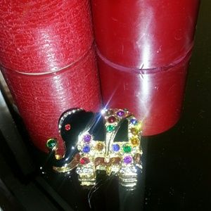 Elephant brooch with stones/gold accented