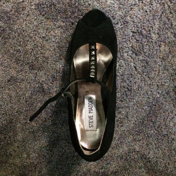 🎉PRICE DROP🎉 Steve Madden studded heels!!! - Picture 3 of 3