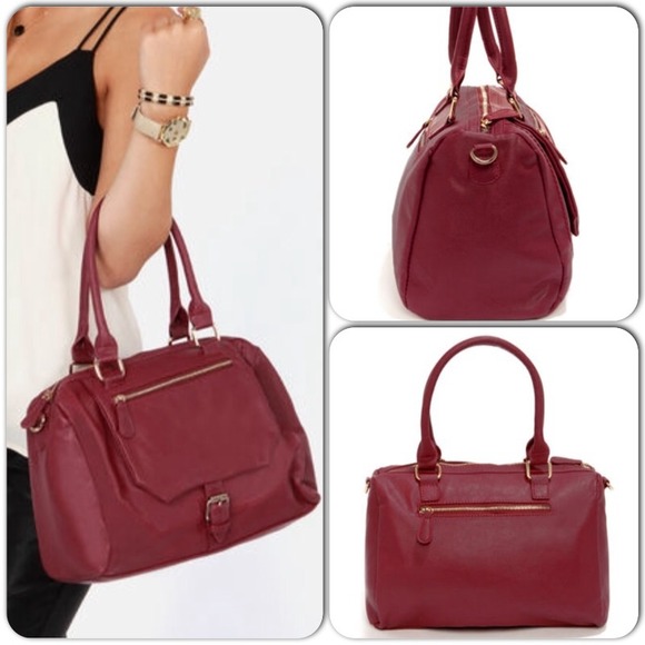 🎉HP8/1🎉Burgundy Vegan Leather Convertible Bag - Picture 2 of 2