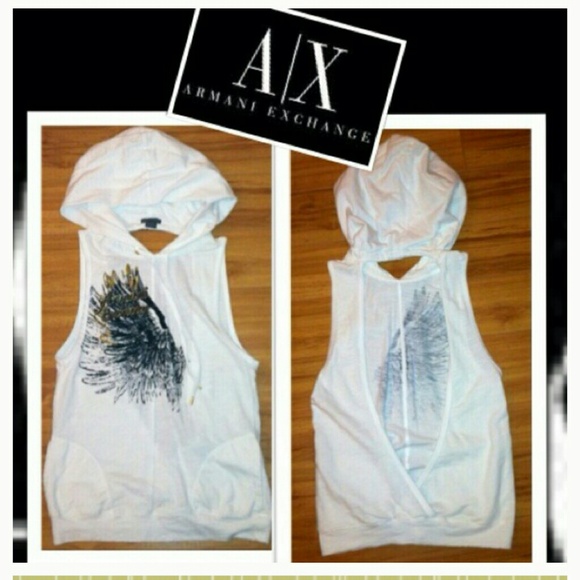 A/X Sleevless Open Back White Hoodie