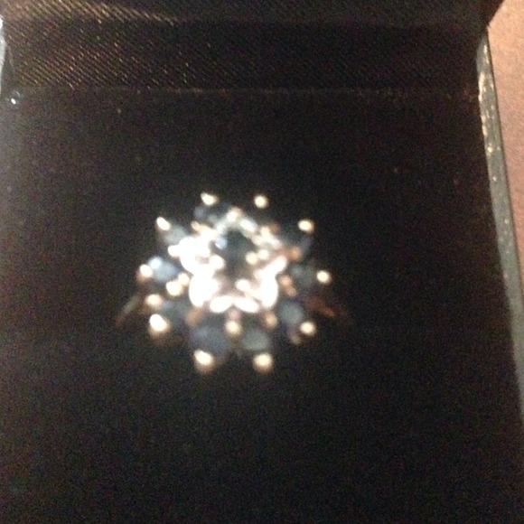 10K Yellow Gold Ring !