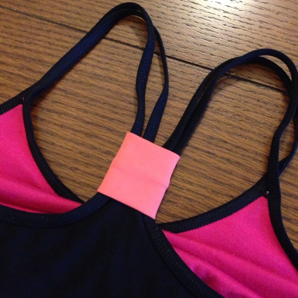 BUNDLED - Xersion Workout Tank - Picture 3 of 4