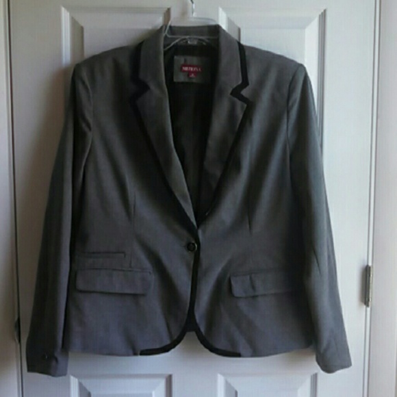 Gray blazer NWOT