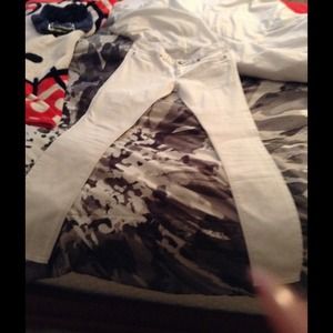 White skinny leg express jeans