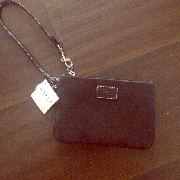 Black coach wristlet NWT