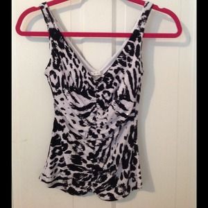 Cache zebra top