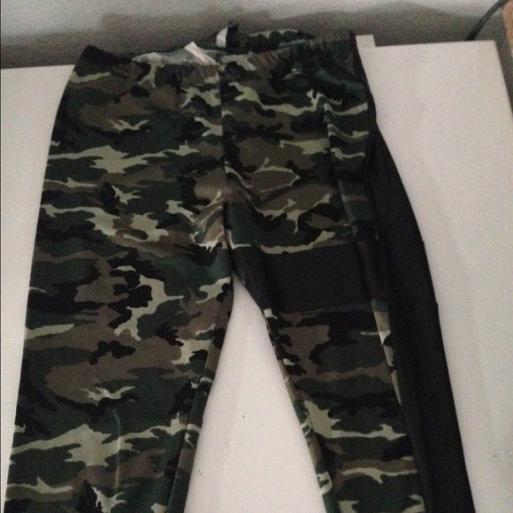 Leggings with faux leather - Picture 1 of 1