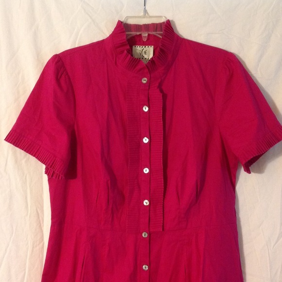 Button down dark pink Dress - Picture 2 of 3