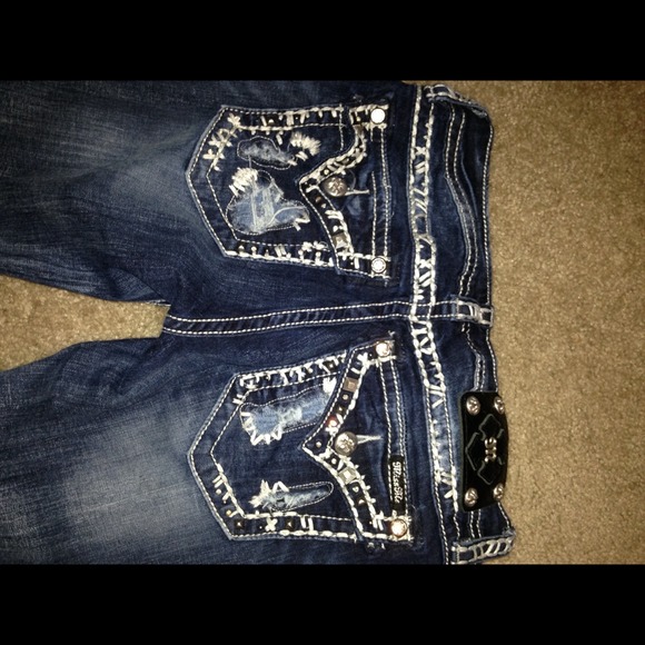 Size 27 miss me skinnies