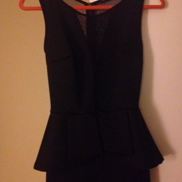 🔴SOLD🔴 Mesh bodycon black dress - Picture 4 of 4