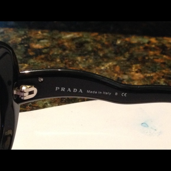 Prada Sunglasses 100% authentic
