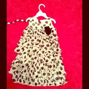 Little girls 3t ruffle dress very cute