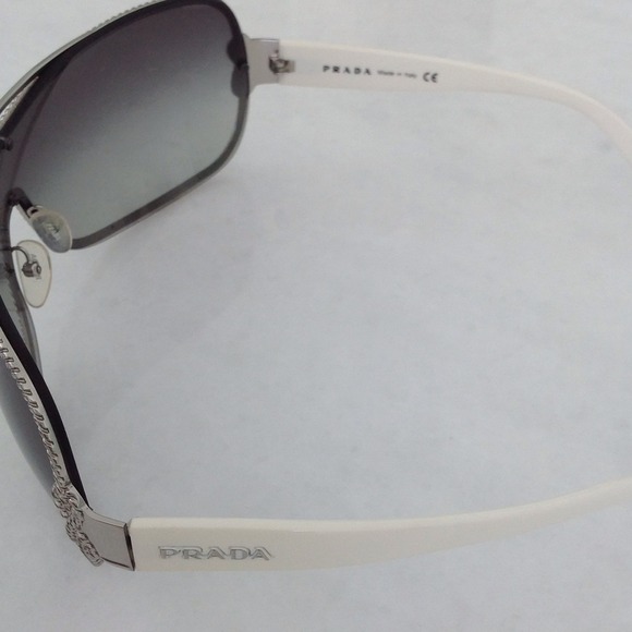 PRADA white with silver rope bows! - Picture 2 of 4