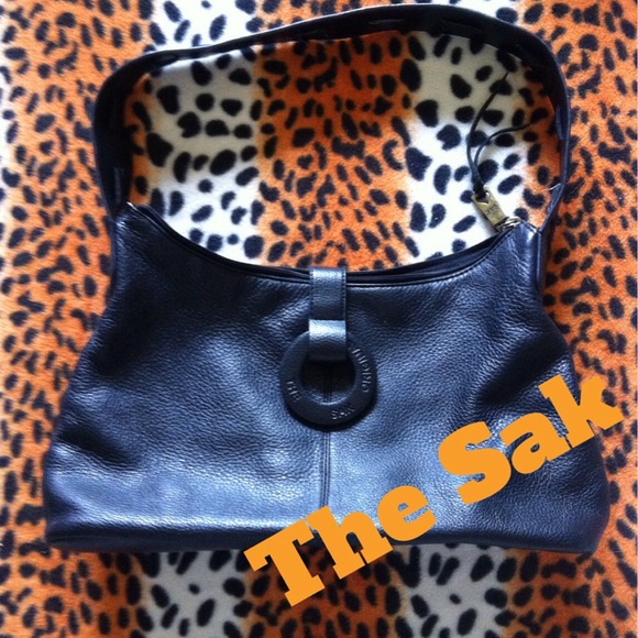 BLACK MED THE SAK HANDBAG. VEGAN. Like new!