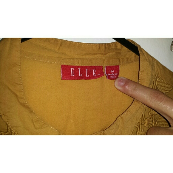 🌺 Pretty blouse - Picture 4 of 4