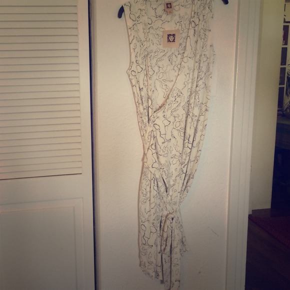 Anne Klein sheath dress!