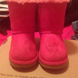 Hot pink toddler ugg boots
