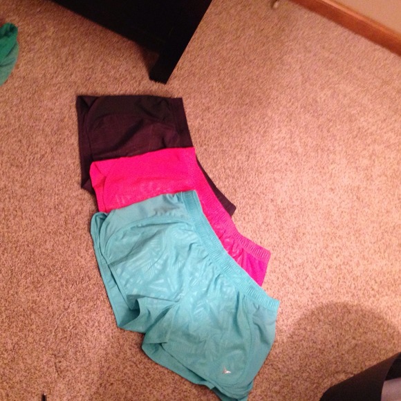 Old navy active shorts