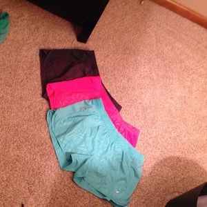 Old navy active shorts