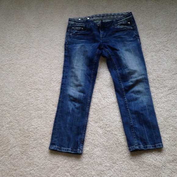 Express denim Capri